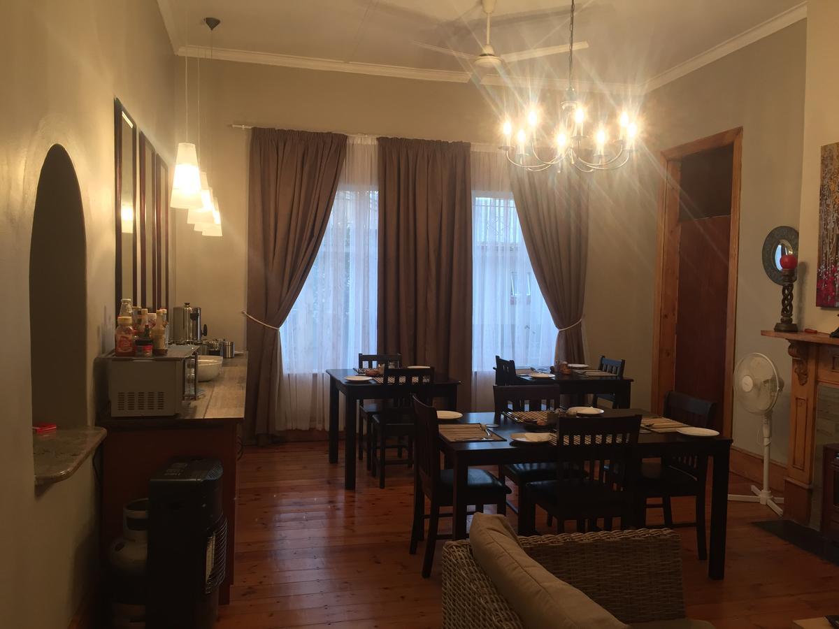 Tranquil House B&B @ 1 College Ave 昆斯敦 外观 照片