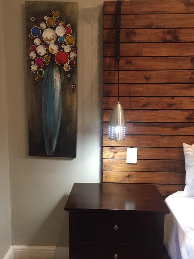 Tranquil House B&B @ 1 College Ave 昆斯敦 外观 照片
