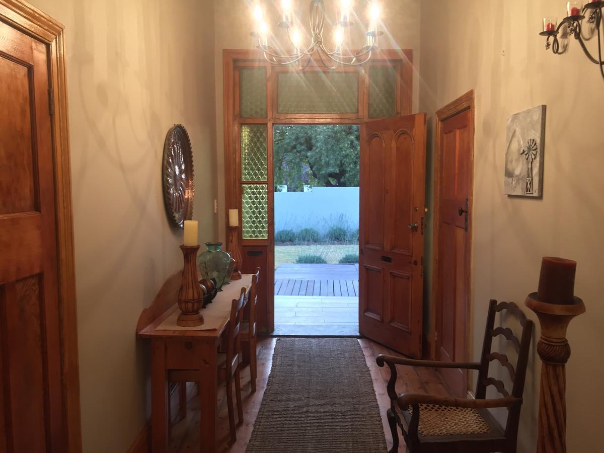 Tranquil House B&B @ 1 College Ave 昆斯敦 外观 照片
