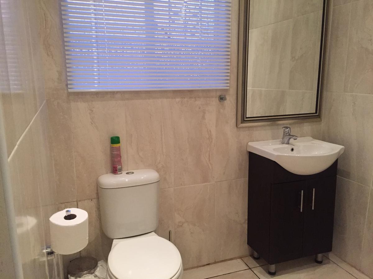 Tranquil House B&B @ 1 College Ave 昆斯敦 外观 照片